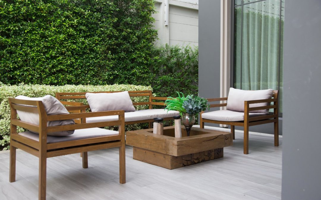 7 Flooring Ideas for Your Outdoor Patio Space